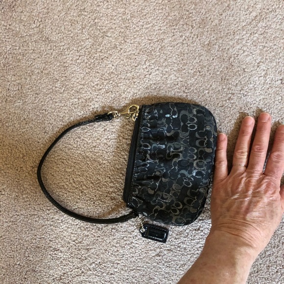 Coach wristlet bag - Picture 2 of 5